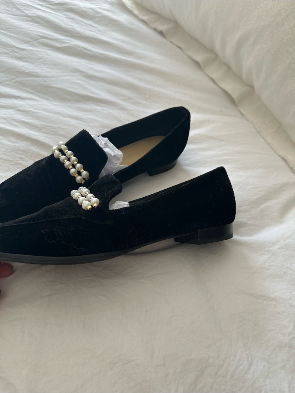Marc Fisher Black Velvet Pearl-Trim Pointed Loafers, size 8 - Picture 11 of 11